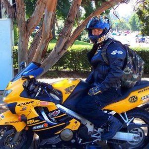 Meet your Posher, Zeus